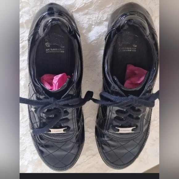 Burberry Shoes - SALE Burberry Sneakers Size 40